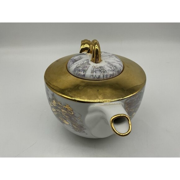 Seltmann Weldon Elegant Teapot with Gold Handle, Spout and Lid Vintage Serveware - Picture 9 of 16